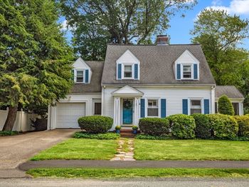 27 Concord St