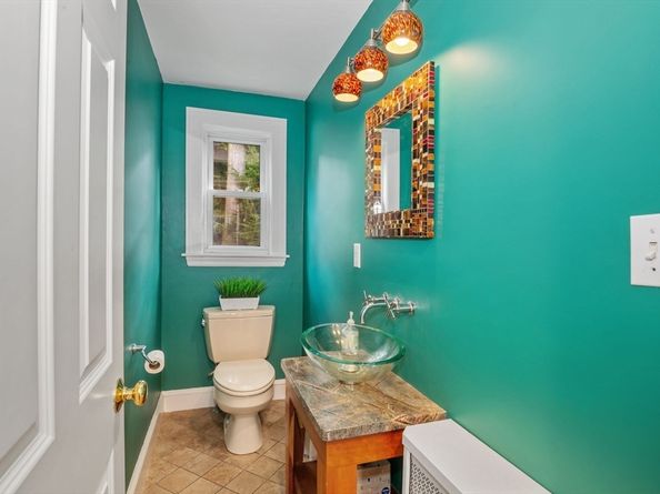 27 Concord St, Needham MA 02494