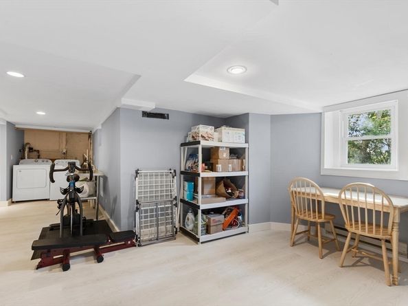 58 Atkins Ave, Lynn MA 01904
