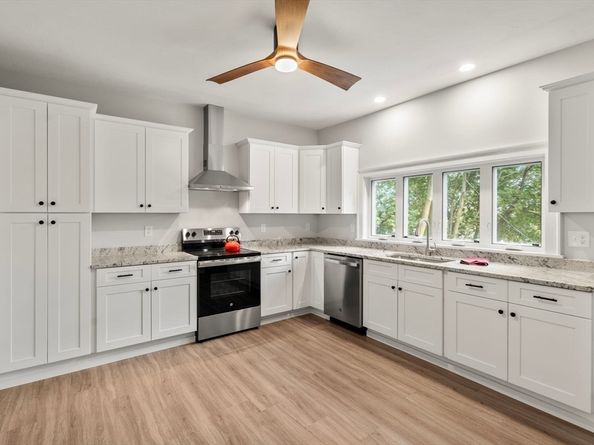 37 Kenwood Ave, Worcester MA 01605