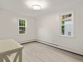 37 Kenwood Ave, Worcester MA 01605