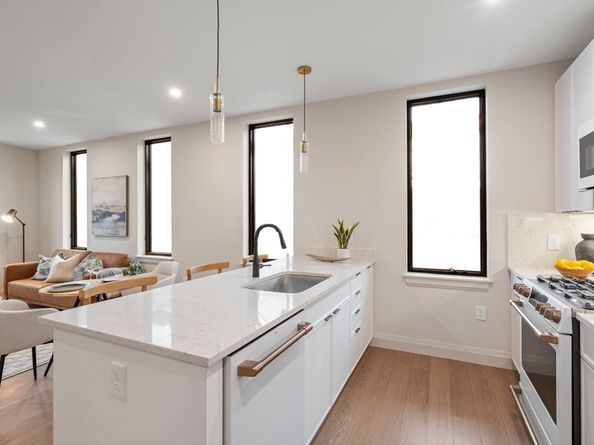 100 Lincoln Street 408, Boston MA 02135
