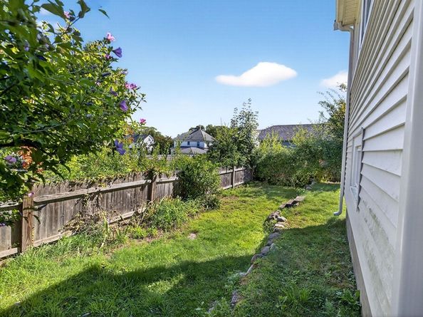 17 Judson St, Braintree MA 02184
