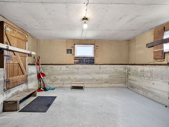 17 Judson St, Braintree MA 02184