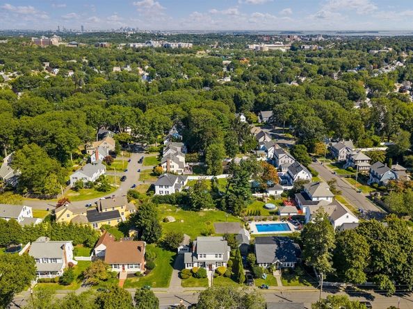 17 Judson St, Braintree MA 02184