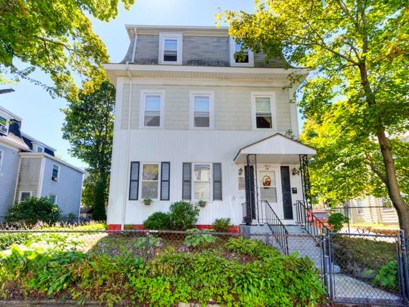 15 Dix St, Worcester MA 01609
