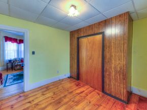 15 Dix St, Worcester MA 01609
