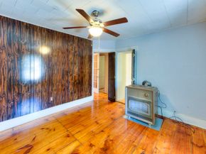 15 Dix St, Worcester MA 01609