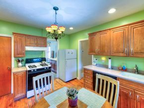15 Dix St, Worcester MA 01609