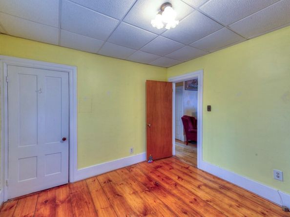 15 Dix St, Worcester MA 01609