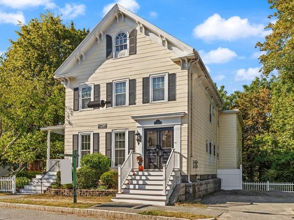 22 Union Street 1, Reading MA 01867