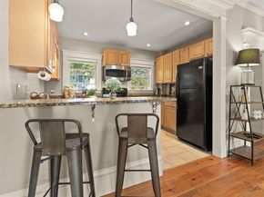 22 Union Street 1, Reading MA 01867