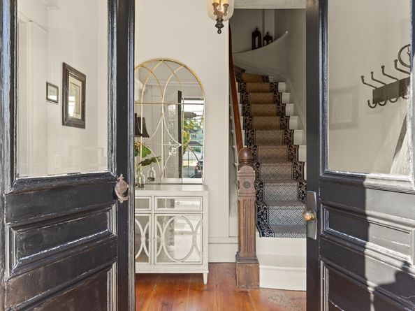 22 Union Street 1, Reading MA 01867