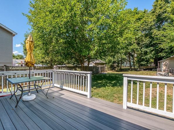 183 Grant Ave, Dedham MA 02026