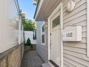 152 Saratoga St, Boston MA 02128