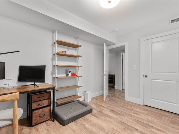 118 Spring St 1, Watertown MA 02472
