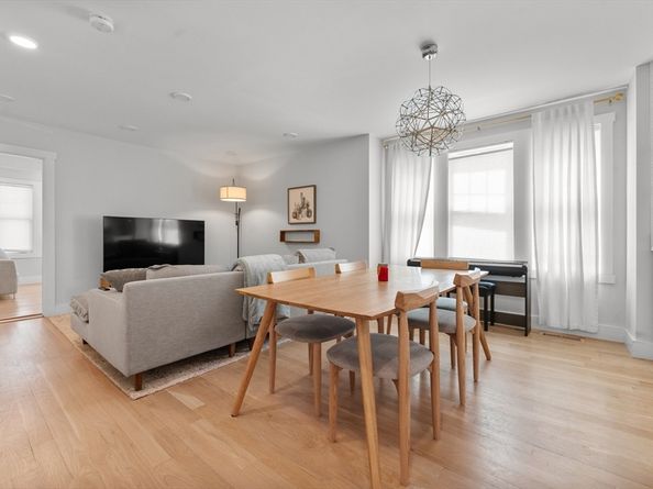 118 Spring St 1, Watertown MA 02472