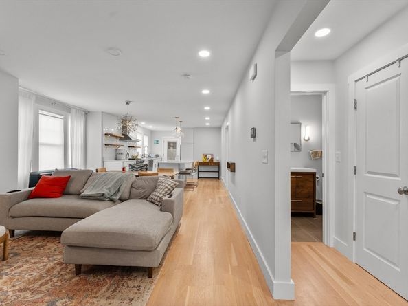 118 Spring St 1, Watertown MA 02472