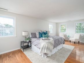 185 Arsenal St, Watertown MA 02472