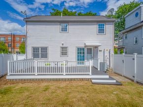 185 Arsenal St, Watertown MA 02472