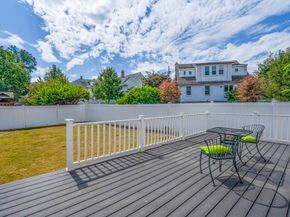 185 Arsenal St, Watertown MA 02472