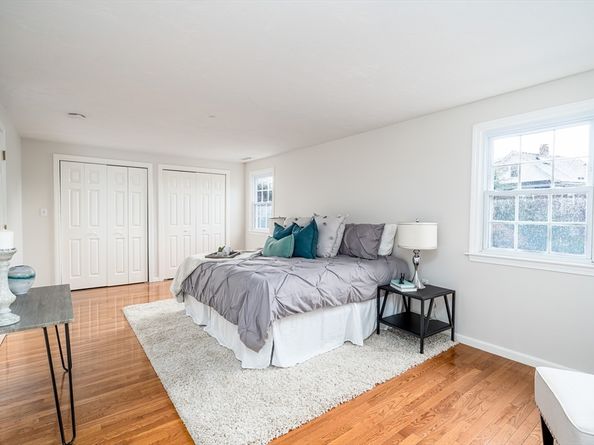 185 Arsenal St, Watertown MA 02472