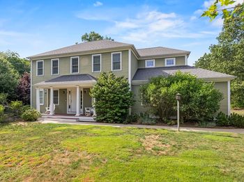 6 Priscilla Rd
