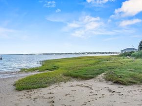6 Priscilla Rd, Duxbury MA 02332