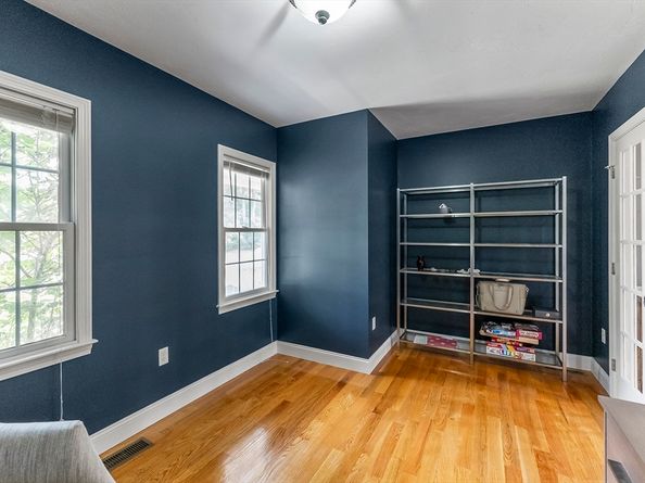 6 Priscilla Rd, Duxbury MA 02332