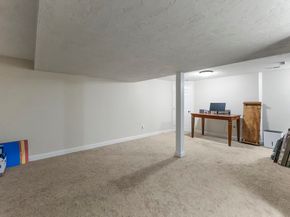6 Priscilla Rd, Duxbury MA 02332