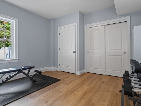 49 Warren St, Upton MA 01568