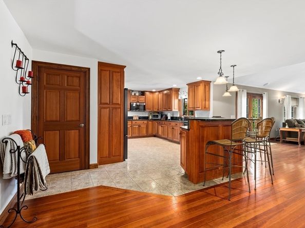 175 Oak St., Shrewsbury MA 01545