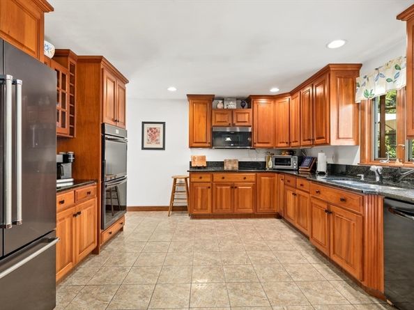 175 Oak St., Shrewsbury MA 01545