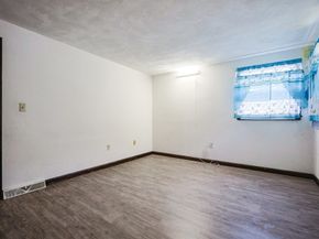 4 Brookside Lane, Burlington MA 01803