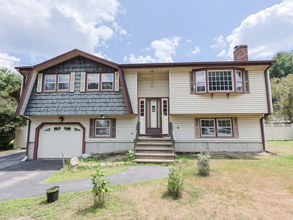 4 Brookside Lane, Burlington MA 01803