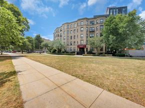 11 Park Dr 1122, Boston MA 02215
