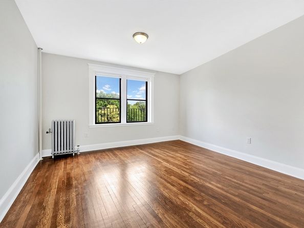11 Park Dr 1122, Boston MA 02215