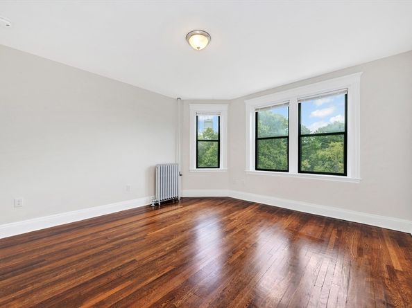 11 Park Dr 1122, Boston MA 02215