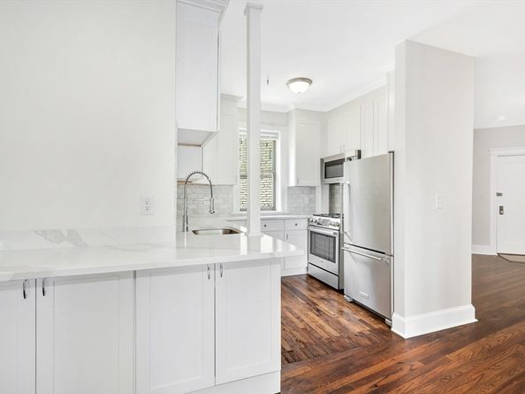 11 Park Dr 1122, Boston MA 02215