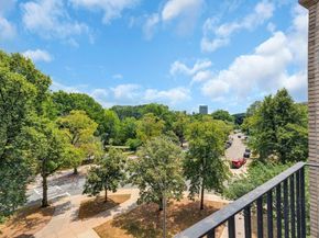 11 Park Dr 1122, Boston MA 02215
