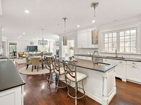 987 Lowell Rd, Concord MA 01742