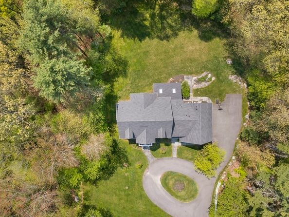 987 Lowell Rd, Concord MA 01742