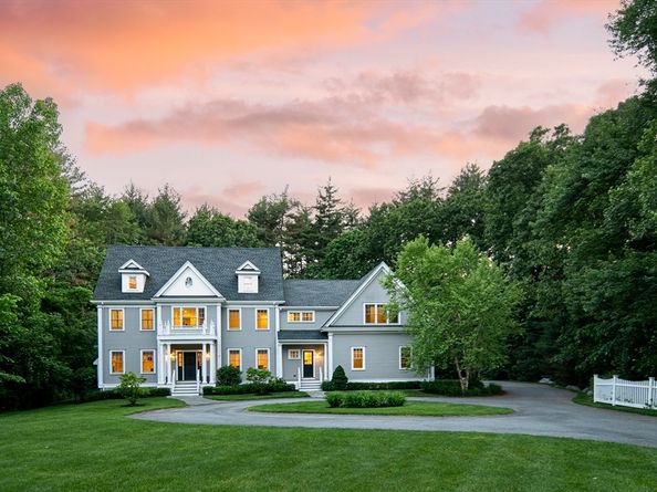 987 Lowell Rd, Concord MA 01742