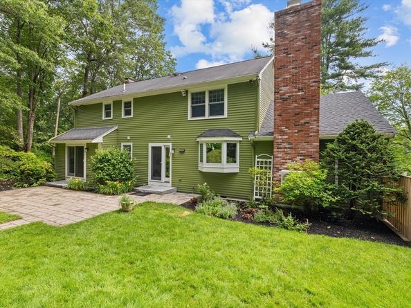 162 Mayfair Dr, Westwood MA 02090
