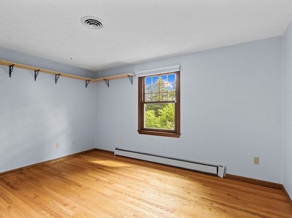 162 Mayfair Dr, Westwood MA 02090