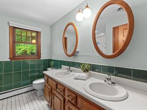 162 Mayfair Dr, Westwood MA 02090