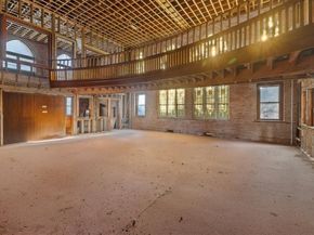 8 Carver Street, Plymouth MA 02360