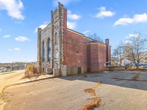 8 Carver Street, Plymouth MA 02360