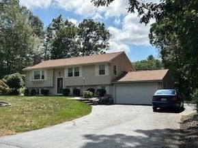 22 Ridge Road, Shrewsbury MA 01545