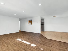 4 Williamsburg Ct 1, Shrewsbury MA 01545
